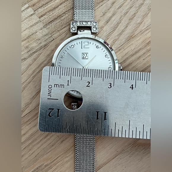 NY&C Ladies Watch Crystals Stainless Bracelet, Dial, Hands - Picture 9 of 11